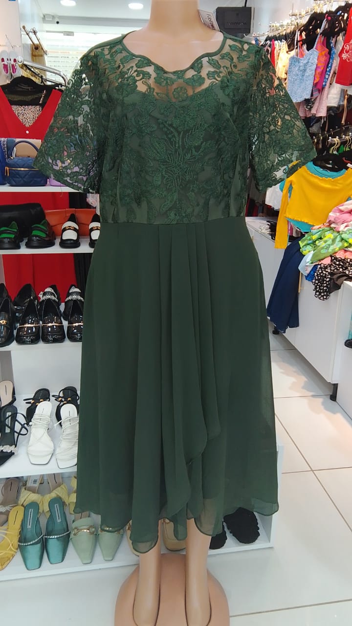 Emerald Green Lace & Chiffon Midi Dress – Shein (Size: Large)