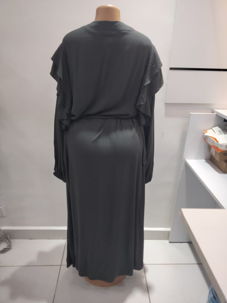 Charcoal Grey Ruffle Sleeve Maxi Dress with Belt – Shein (Size: Medium)