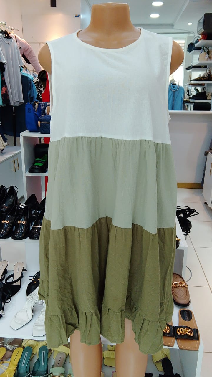 Color-Block Tiered Sleeveless Dress – Shein (Size: Medium)