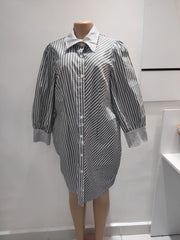 Black & White Vertical Stripe Shirt Dress – Shein (Size: Medium)